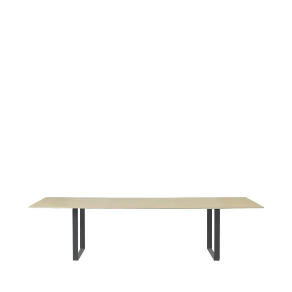 Muuto Dining Tables*70/70 dining table 295x108 cm, Oak veneer-Plywood-Black Beige