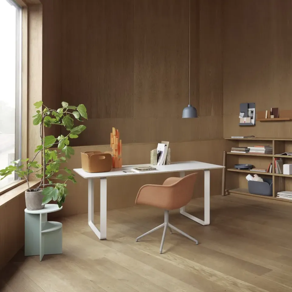 Muuto Dining Tables*70/70 dining table 170x85 cm, Solid smoked oak-White Beige