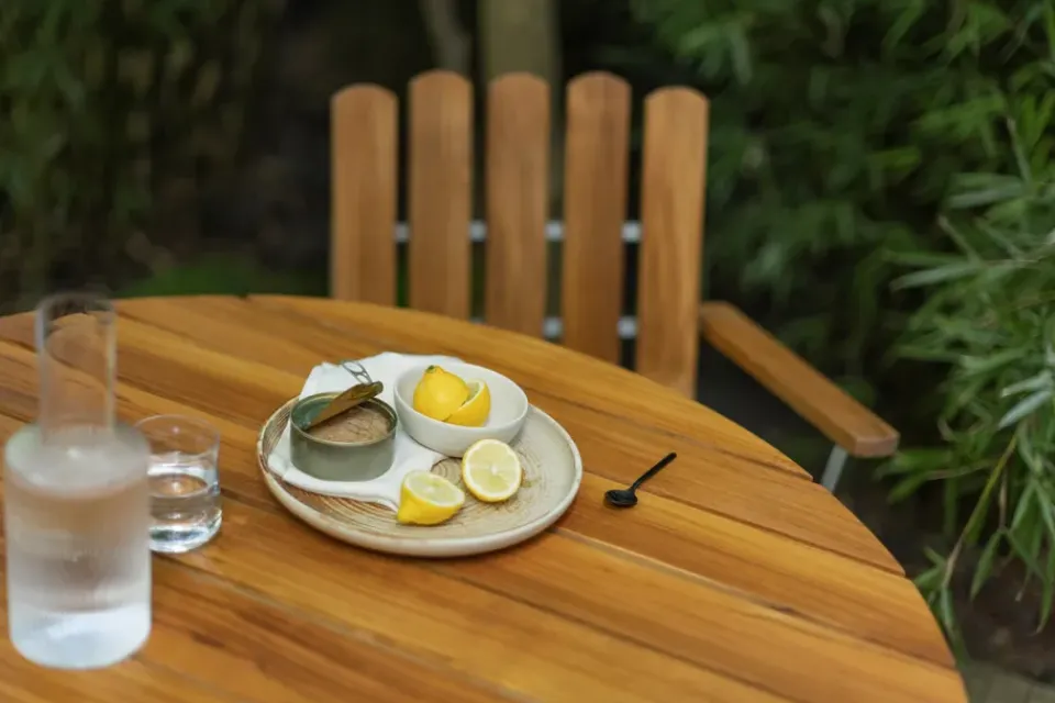 Grythyttan Stålmöbler Table For Outdoor Use*9A dining table, Teak-dip galvanized stand Ø120 cm Brown