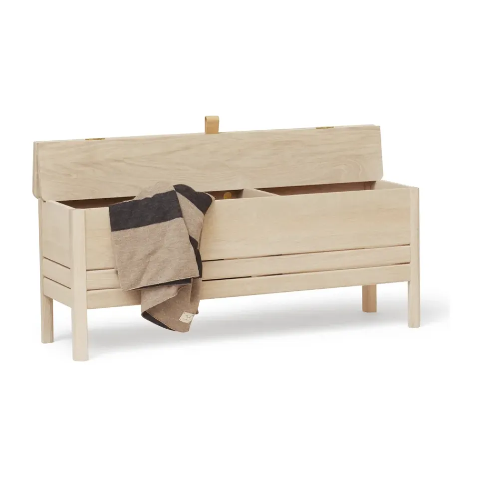 Form & Refine Benches*A Line storage bench 111 cm, White oak Beige