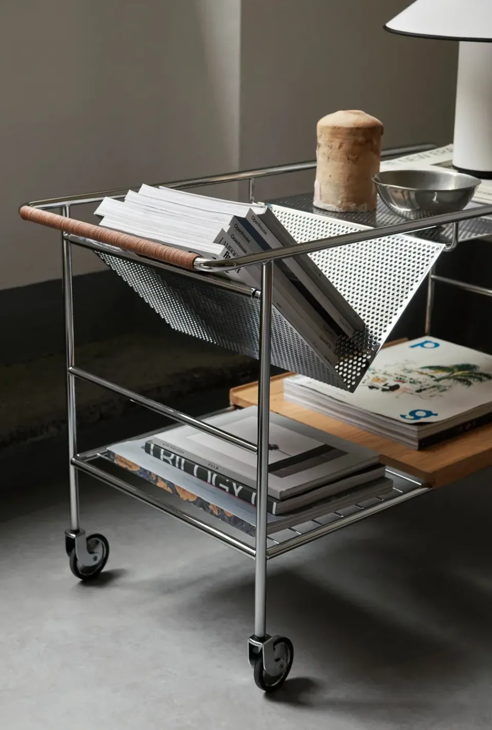 &Tradition Serving Trolleys*Alima storage trolley varnished oak, Chrome & lacquered oak BrownSilver-coloured