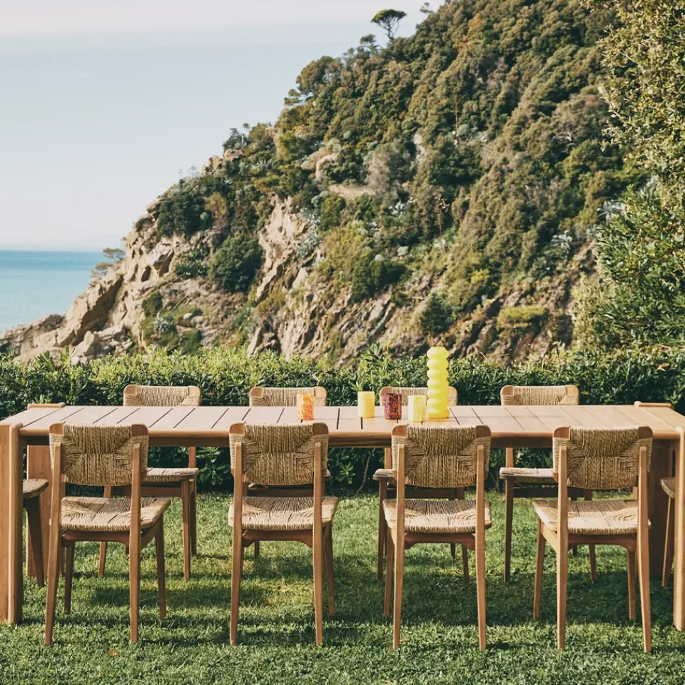 GUBI Table For Outdoor Use*Atmosfera dining table, Teak, 281x105 cm Brown