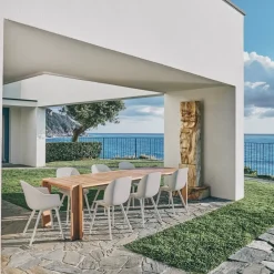 GUBI Seating|Balcony Furniture*Beetle Dining Outdoor chair, Alabaster White