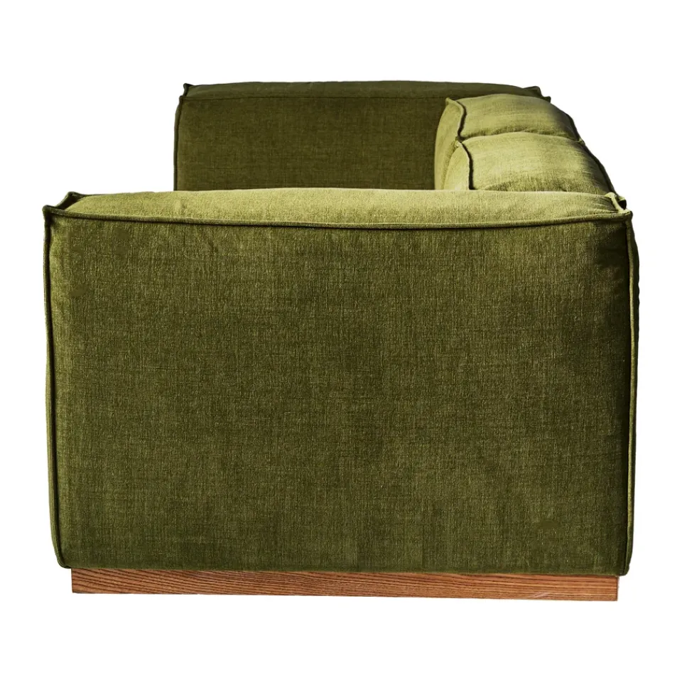 1898 Sofas*Bergsdal sofa, Luisa Green