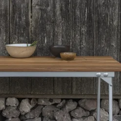 Grythyttan Stålmöbler Garden Sofas & Garden Benches*Bänk 8 bench, lacquer oak-hot-dip galvanized steel stand White