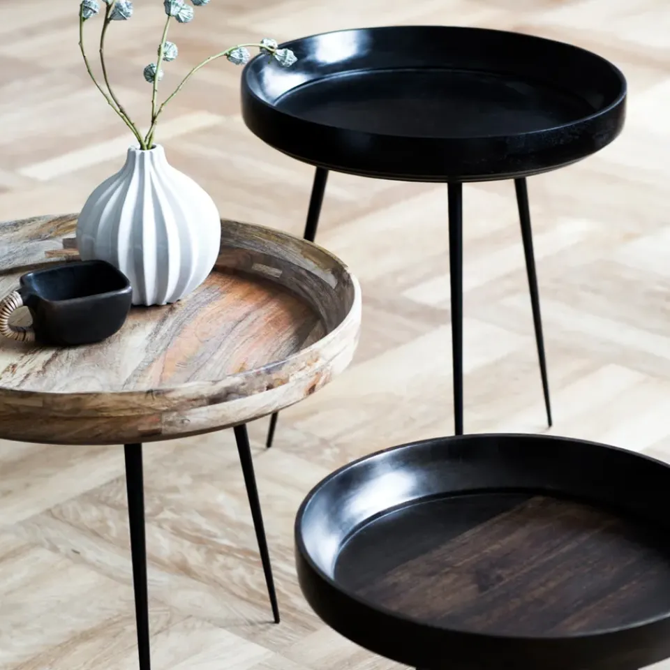 Mater Coffee Tables*Bowl medium table, mango nature. black stand Beige