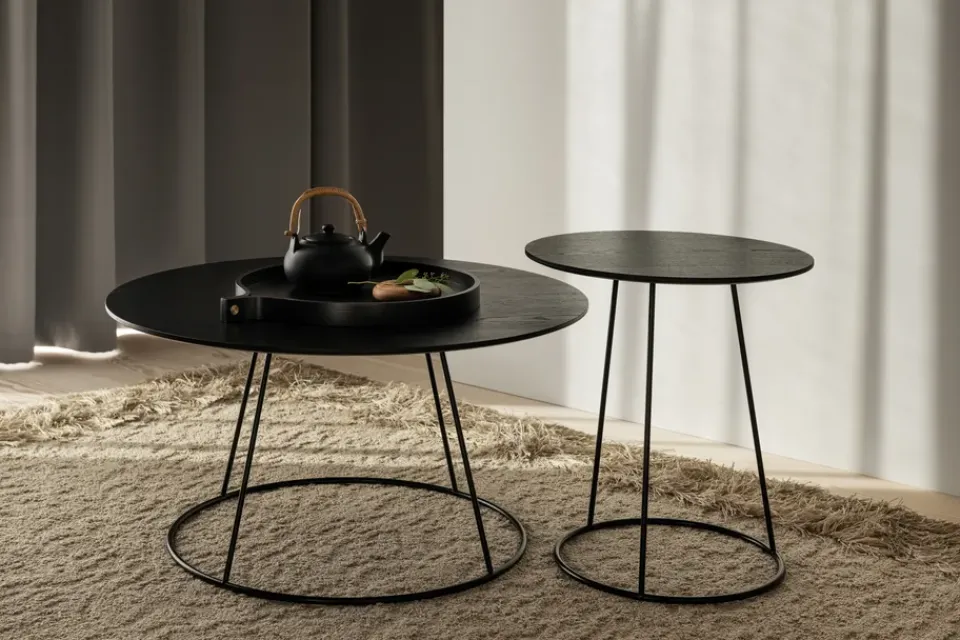 Swedese Side Tables*Breeze table smooth top Ø80 cm, Black