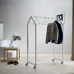 Essem Design Clothes Racks, Coat Stands & Hangers*Clothing House klädställning, Black