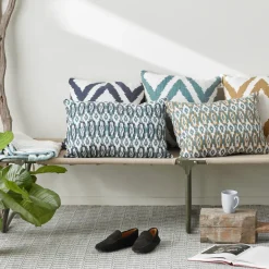 Chhatwal & Jonsson Garden Details & Accessories*Diamond cushion, Blue/off white BlueWhite