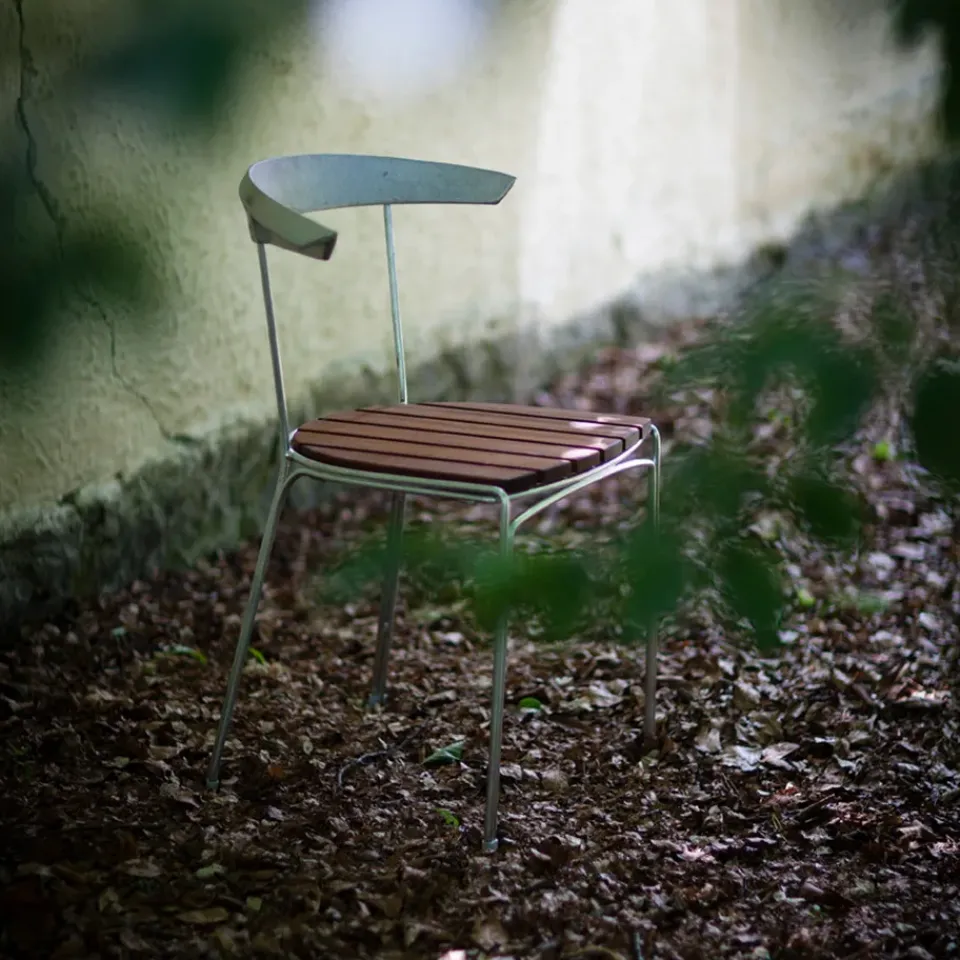 Byarums bruk Seating|Balcony Furniture*Dover chair, Mahogany, raw aluminum stand BrownSilver-coloured