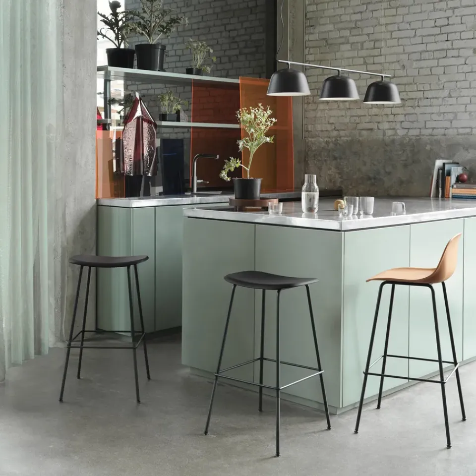 Muuto Bar Stools*Fiber Tube Bar Chair With Back Rest 65 Cm, Ochre-Black (plastic) Yellow