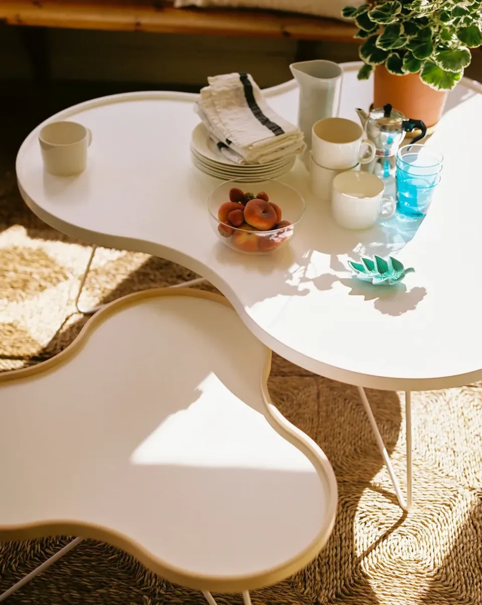 Swedese Coffee Tables*Flower table 84x90 cm, 45 cm--oak edge-chrome White