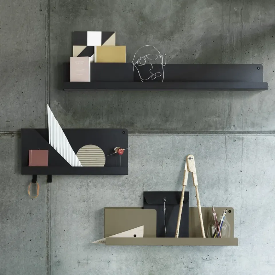 Muuto Shelves & Shelving Systems*Folded shelf 29.5x40 cm, Black