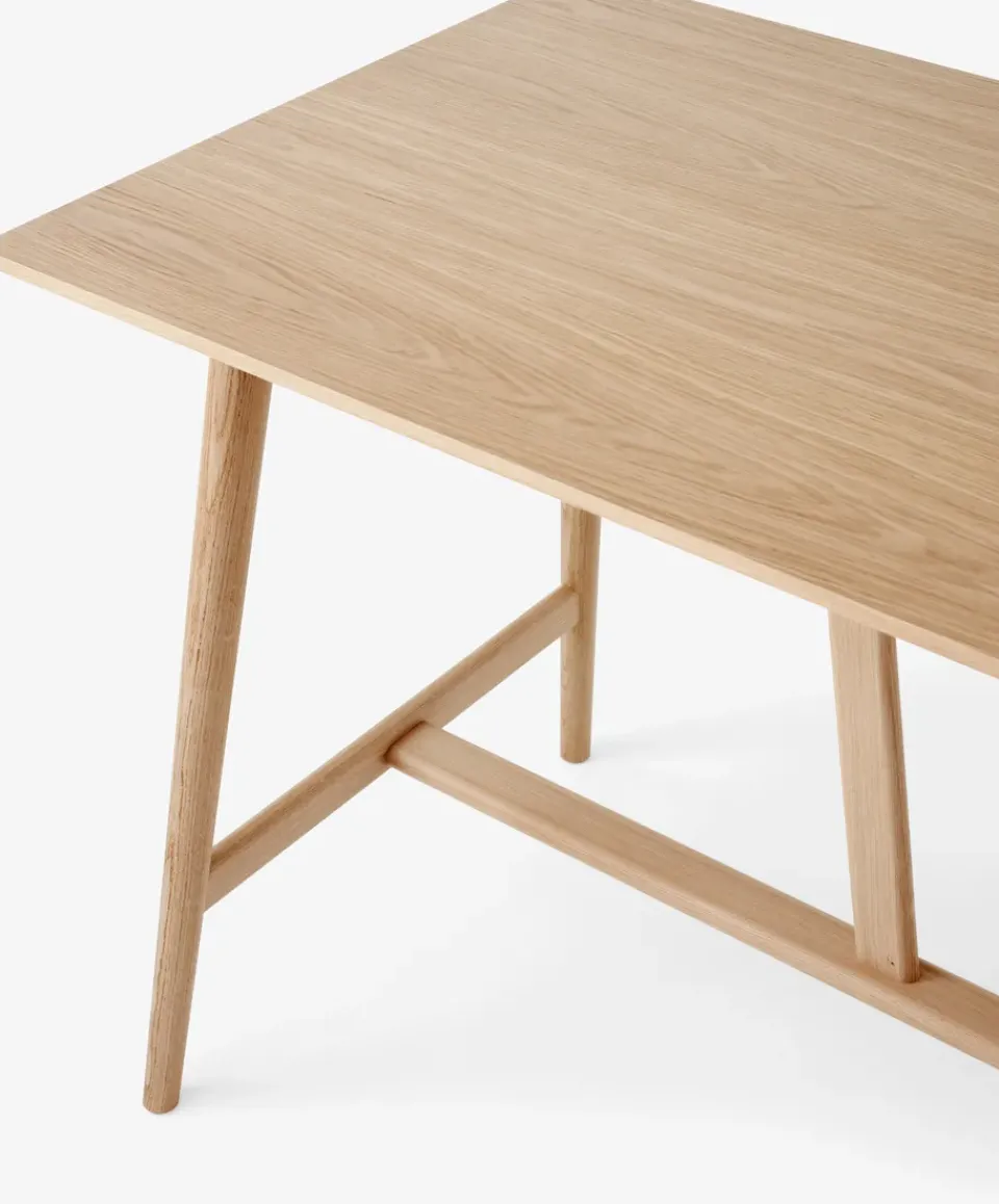 &Tradition Bar Tables*In Between SK26 Counter Table 190x80x95 cm, Lacquered oak Beige