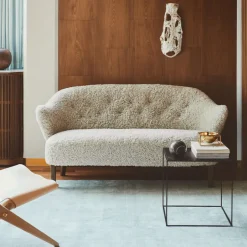 Audo Copenhagen Sofas*Ingeborg 2.5-seat sofa, Sheepskin moonlight. leg oak nature White