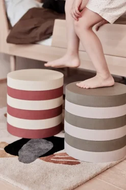 OYOY Children's Chairs|Children's Chairs*Iro stackable stool, Vanilla-nutmeg WhitePink