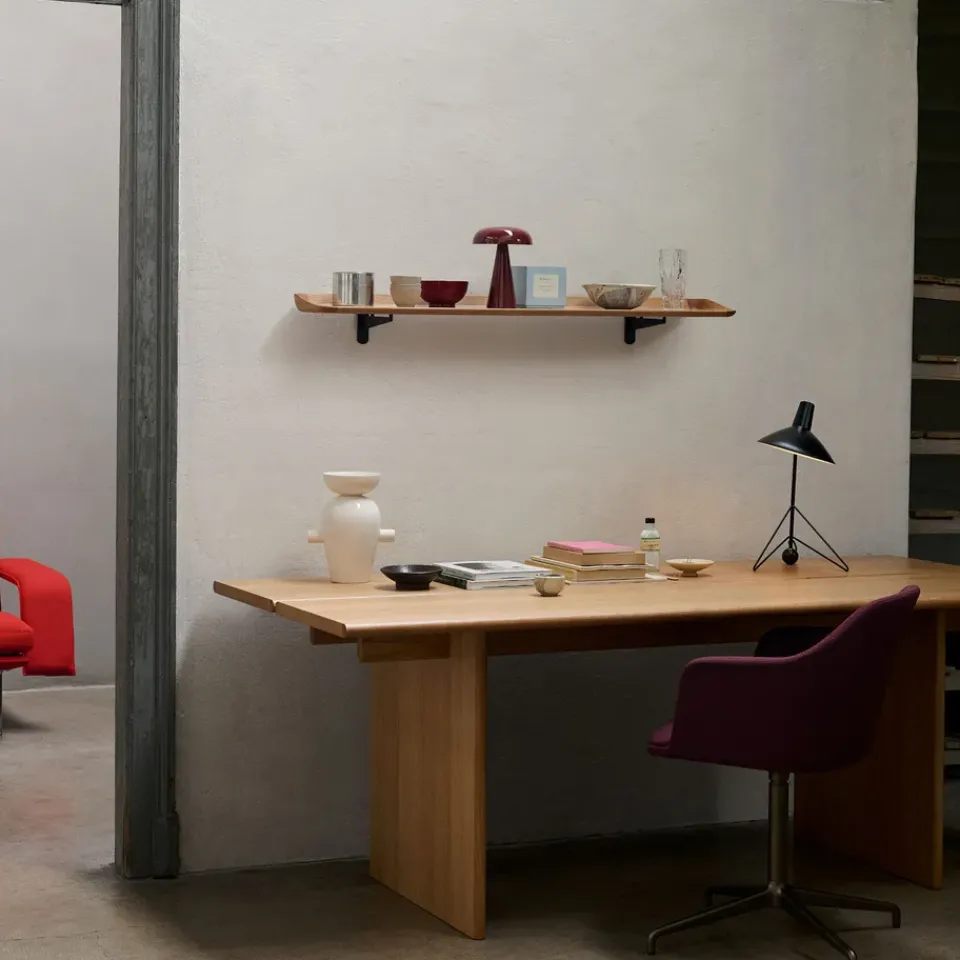 &Tradition Dining Tables*Ita OS1 dining table with cable management 95x200 cm, Oak Brown