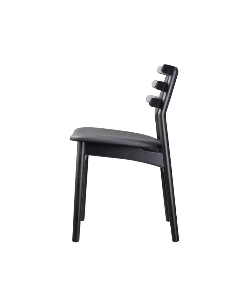 FDB Møbler Chairs*J48 chair, Oak painted- leather Black