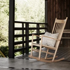 Fredericia Furniture Armchairs & Footstools*J16 rocking chair, - lacquered oak Black