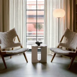 Audo Copenhagen Armchairs & Footstools*Knitting lounge chair, Sheepskin Natural, natural oak legs White