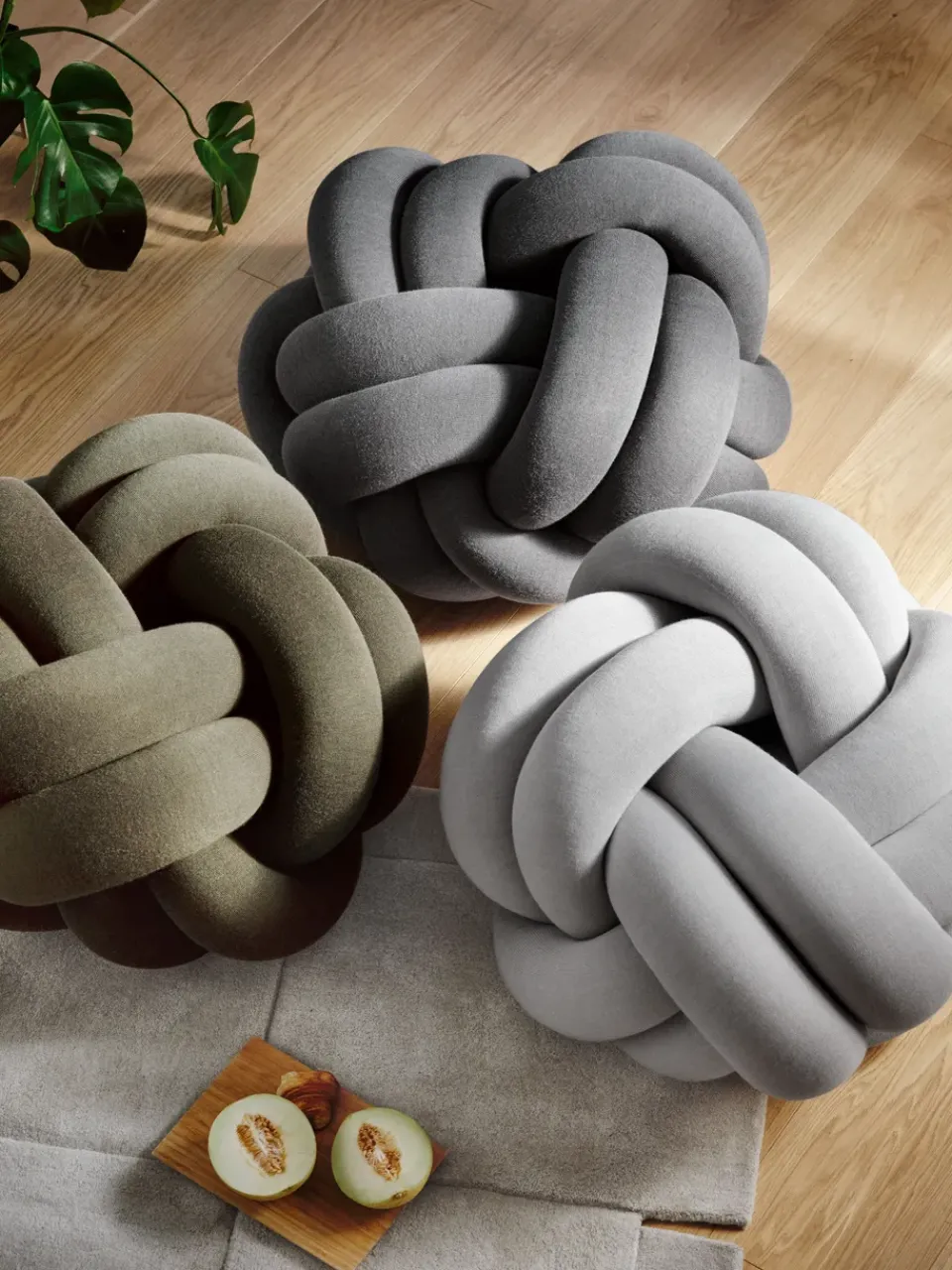 Design House Stockholm Sitting Poufs*Knot cushion XL, Grey
