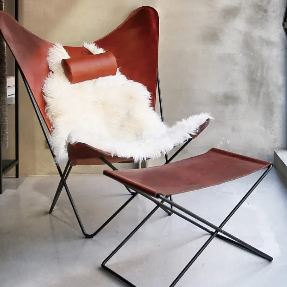 OX Denmarq Armchairs & Footstools*KS Chair bat armchair, Leather . stainless steel stand Black