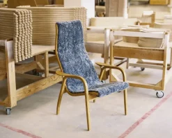 Swedese Armchairs & Footstools*Lamino arm chair laquered beech/sheep skin, Moonlight Beige