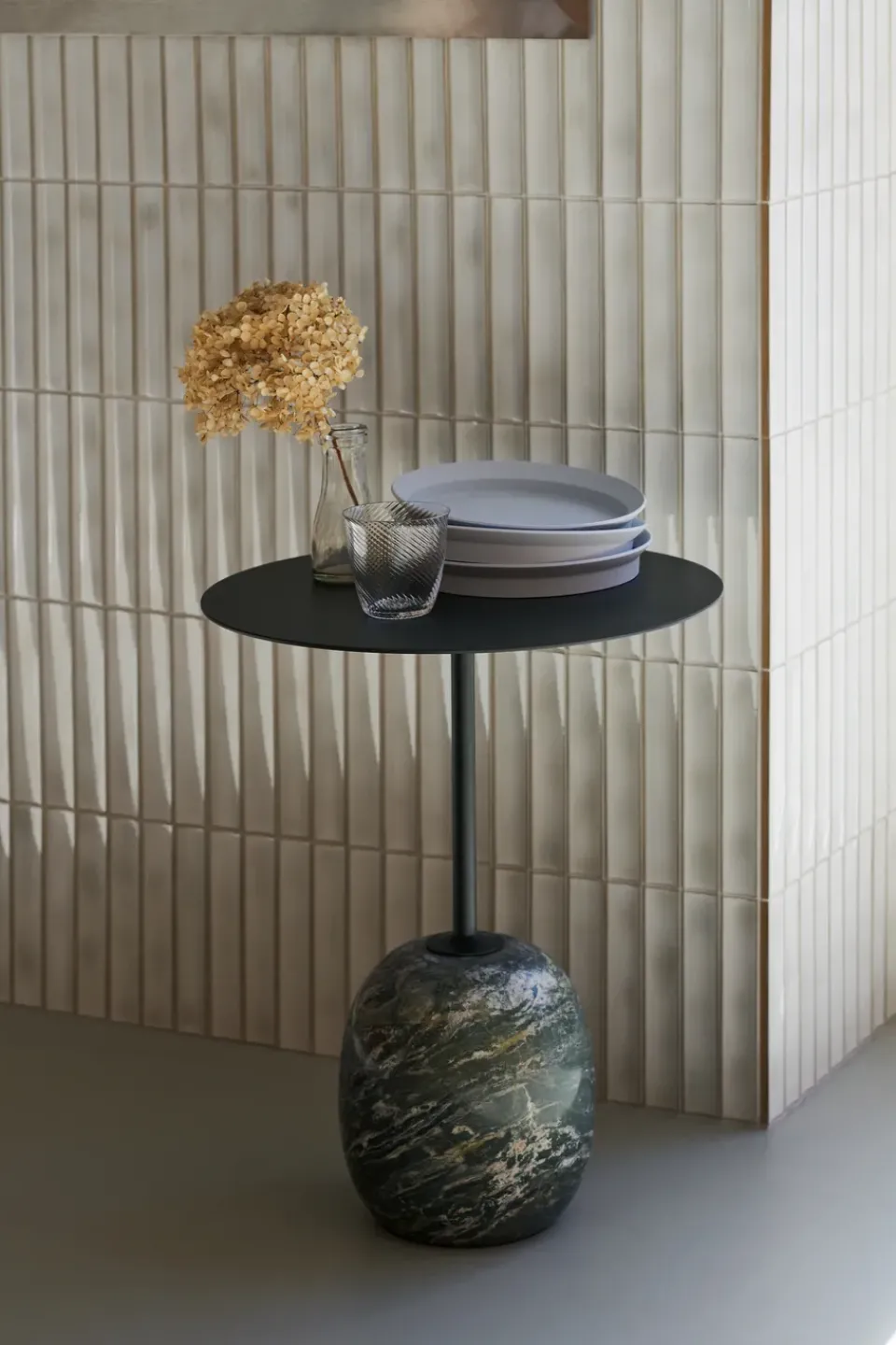 &Tradition Side Tables*Lato LN9 side table, Deep -Verde Alpi Marble Green