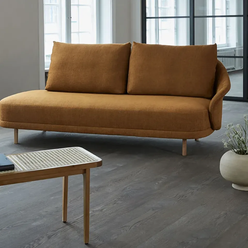 NORR11 Benches*Le Roi bench, Oak Brown