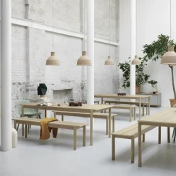 Muuto Dining Tables*Linear wooden table oak, 200x90 cm Beige