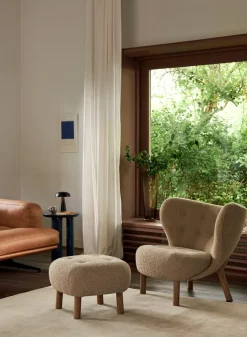 &Tradition Armchairs & Footstools*Little Petra VB1 armchair incl. pouffe ATD1, White-oiled oak - Sahara Brown