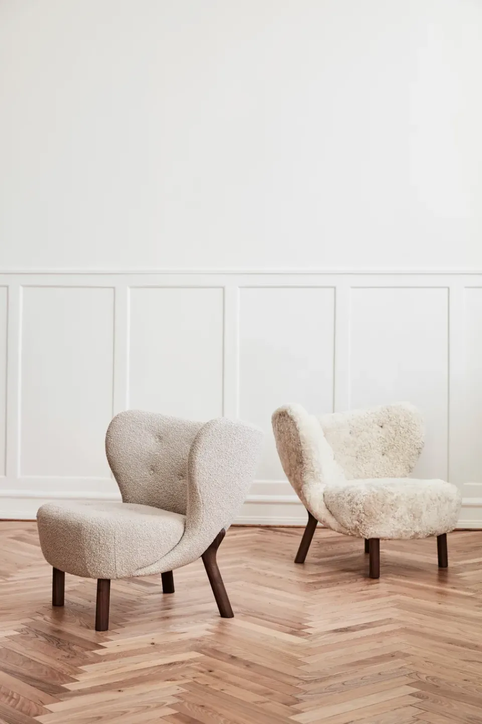 &Tradition Armchairs & Footstools*Little Petra VB1 armchair, Walnut-Moonlight Beige