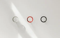 Normann Copenhagen Clothes Hooks & Hangers*Loop hook medium Ø7.8 cm, Red