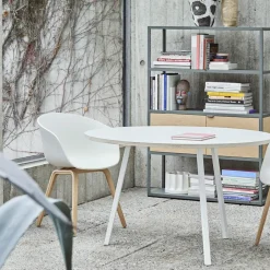HAY Dining Tables*Loop Stand dining table round, linoleum-, Ø105 cm Black
