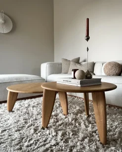 1898 Coffee Tables*Lyckeby coffee table Ø80x29 cm, Natural lacquered oak Brown