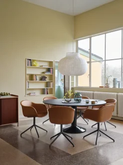 Muuto Dining Tables*Midst pedestal table, Black linoleum-black, Ø160 cm BrownBlack
