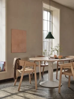Muuto Dining Tables*Midst pedestal table, Dark oiled oak-black, Ø160 cm BrownBlack
