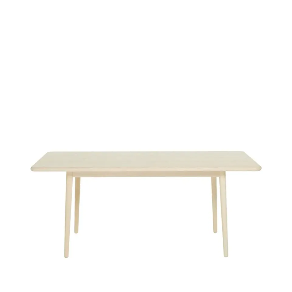 Stolab Dining Tables*Miss Holly dining table. 235x82 cm, Birch light matt lacquer. 1 insert Beige