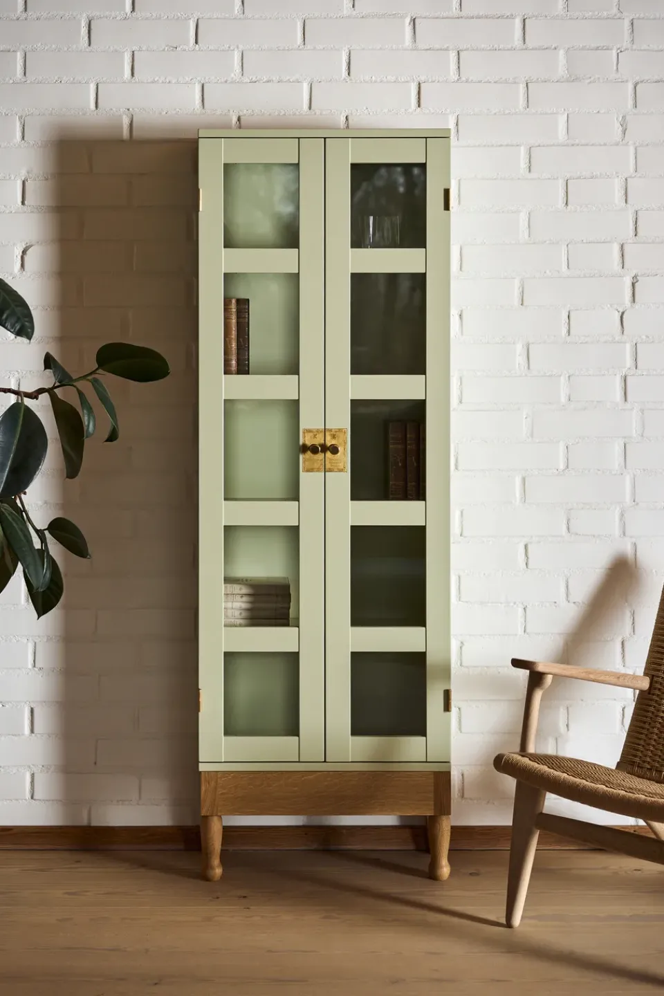 Källemo Display & Glass Cabinets*National Geographic bookcase, Light -oak base-brass Green