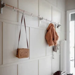 Essem Design Clothes Racks, Coat Stands & Hangers*Nostalgi Hook rack, Aluminium, stand Black