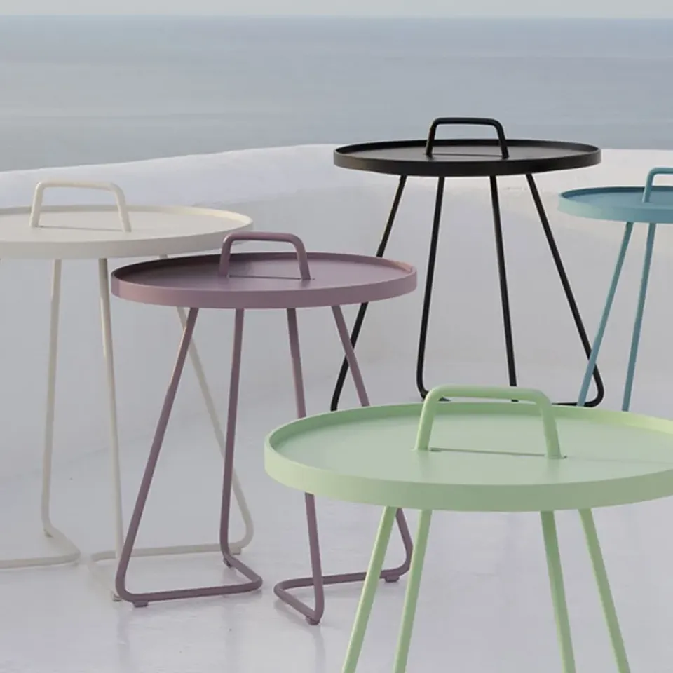Cane-line Table For Outdoor Use*On the move table Ø44 cm, Dark Green