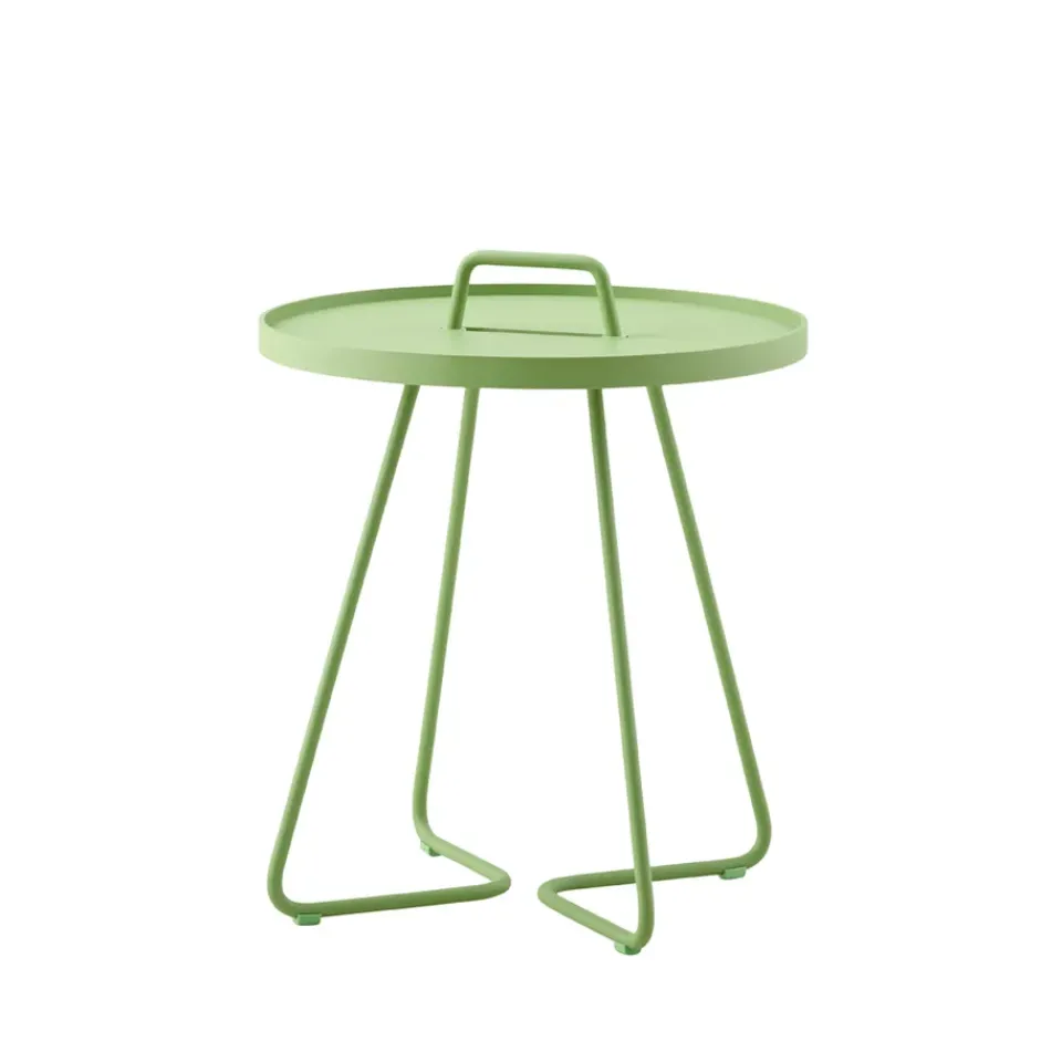Cane-line Table For Outdoor Use*On the move table Ø44 cm, Olive Green