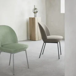 Muuto Chairs*Oslo side chair fabric upholstered, Ocean 21-Anthracite black Green