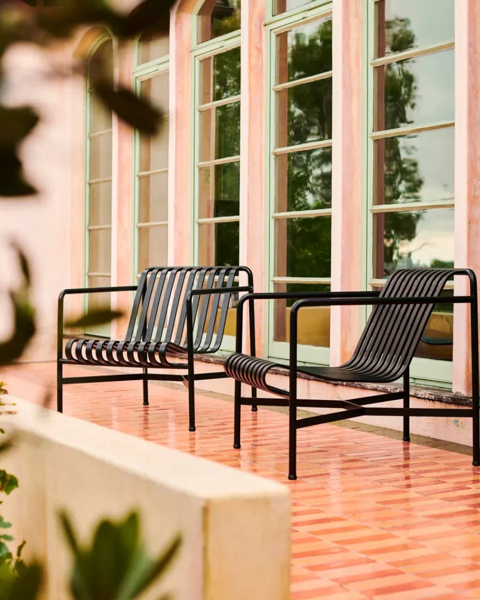 HAY Outdoor Lounge Furniture*Palissade Low lounge chair, Anthracite BlackGrey