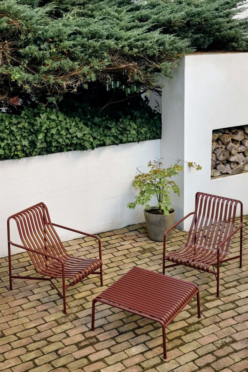 HAY Table For Outdoor Use|Outdoor Lounge Furniture*Palissade Low Table 81.5x86x38 cm, Iron Red