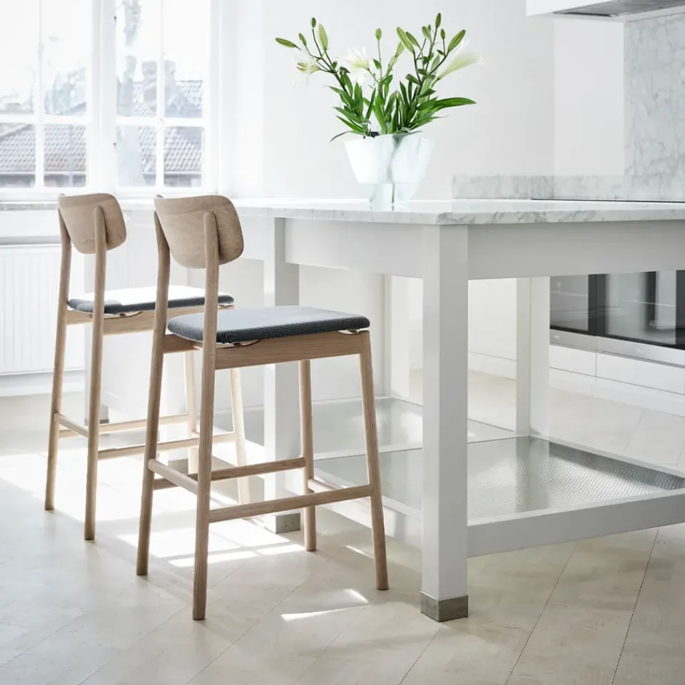 Stolab Bar Stools*Prima Vista bar stool, Fabric blues 9833 -lightt matt lacquered birch stand Black