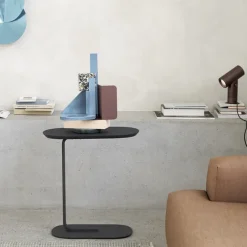 Muuto Side Tables*Relate Side table H: 73.5 cm, Black
