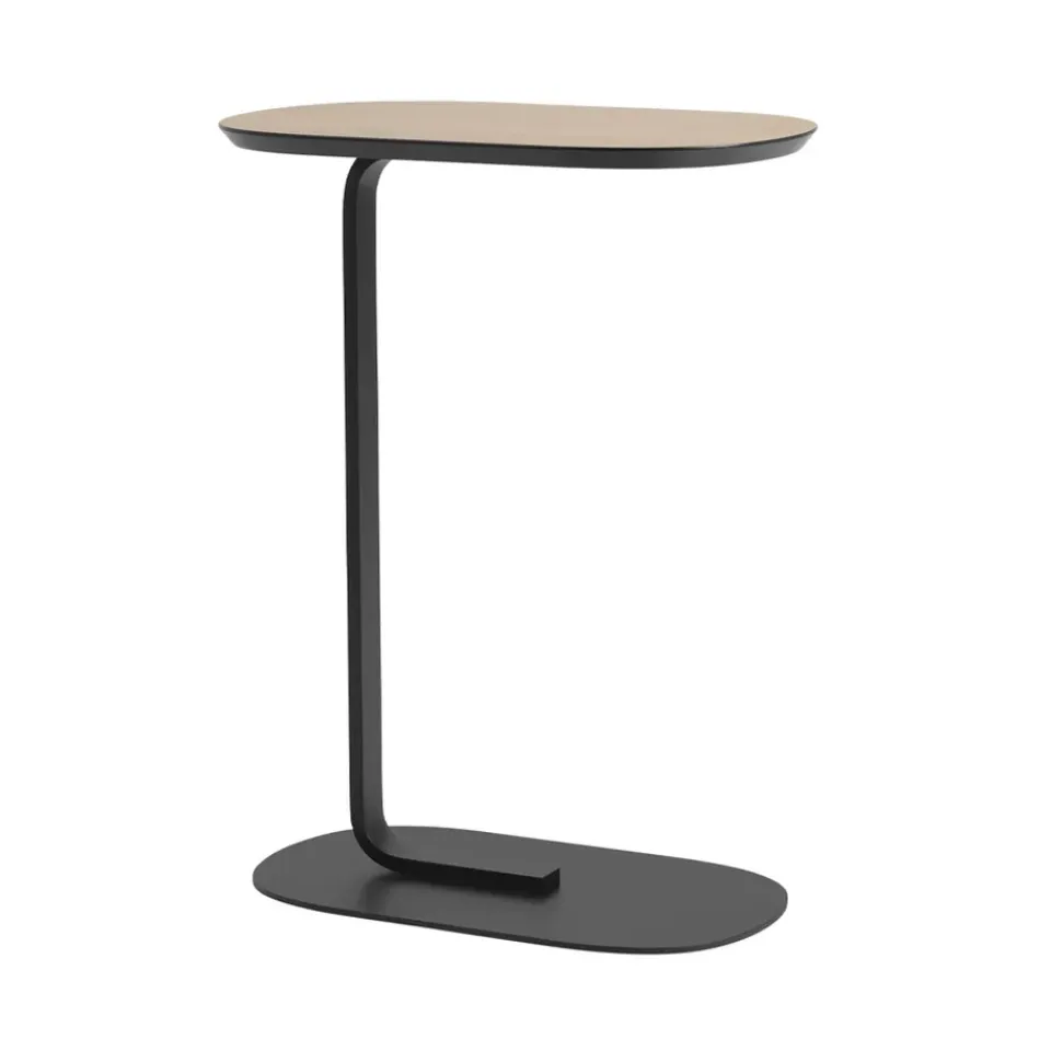 Muuto Side Tables*Relate Side table H: 73.5 cm, Oak veneer-Black Beige