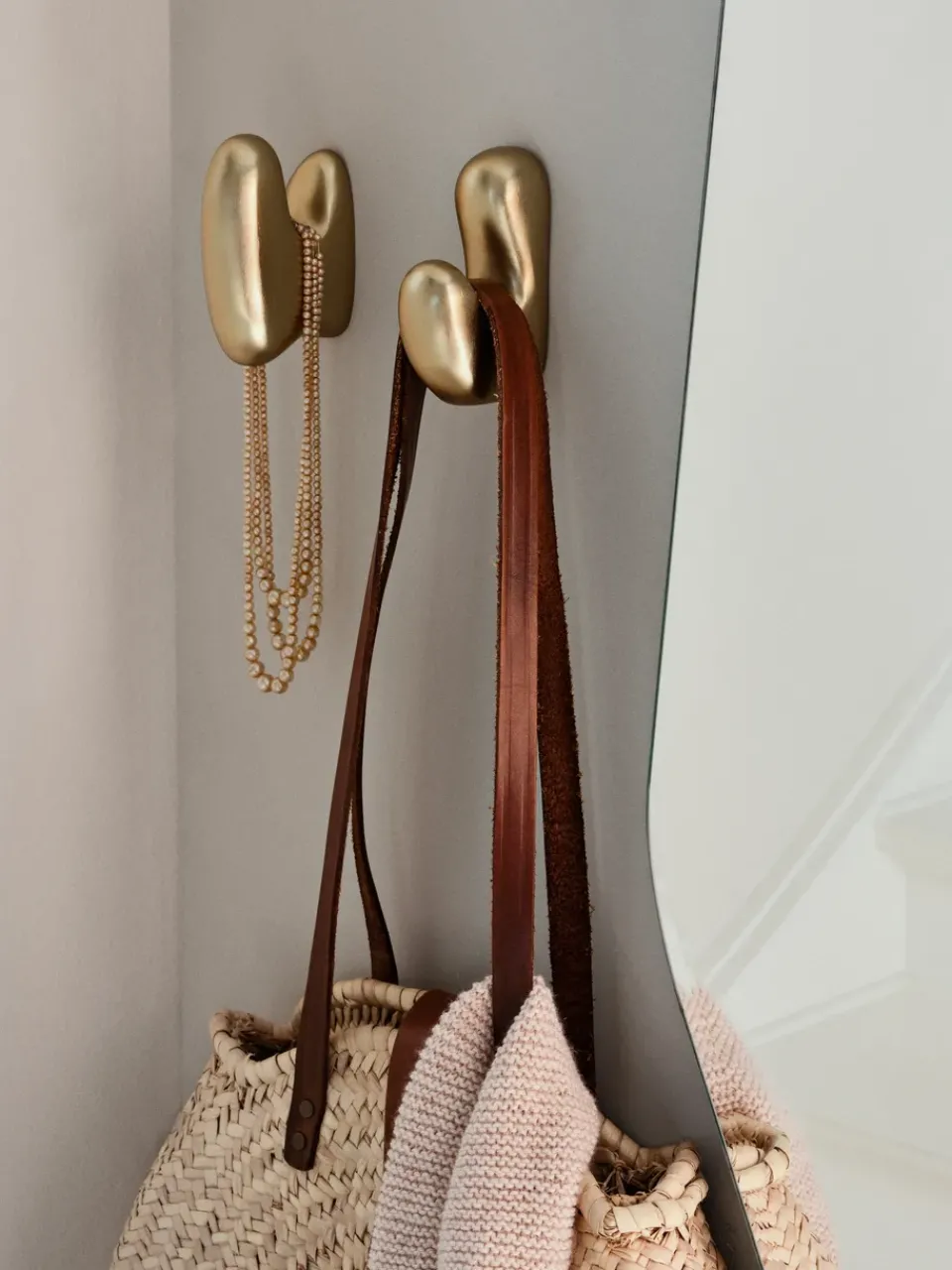 Broste Copenhagen Clothes Hooks & Hangers*Roberta hook 10x7 cm, Brass finish Gold-coloured