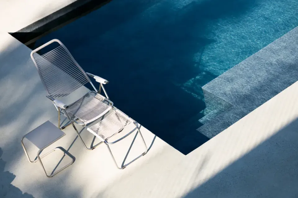 Fiam Seating*Spaghetti sun lounger with footrest, Grey